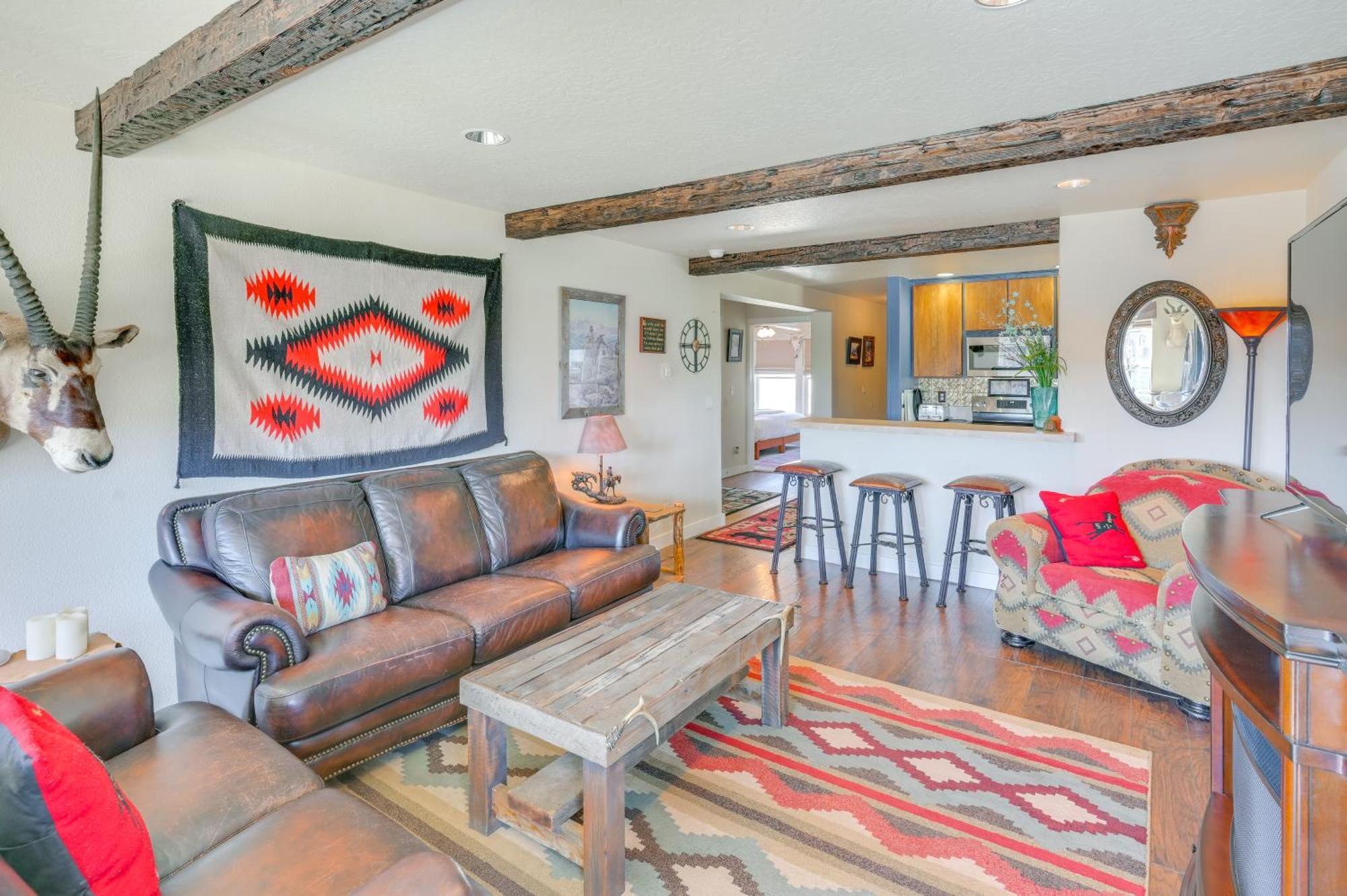 Ennis Vacation Rental With Balcony Walk To Downtown エクステリア 写真